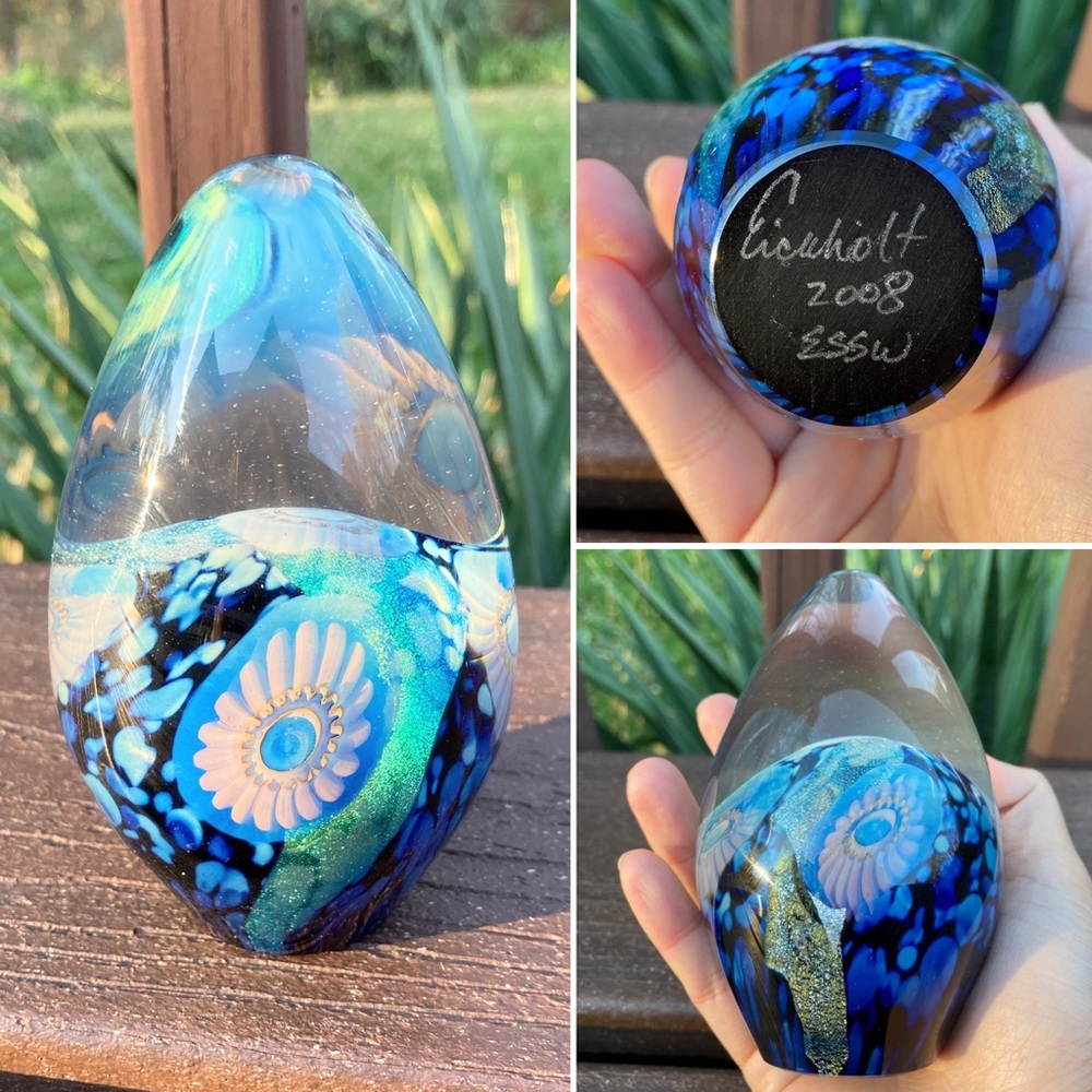 ROBERT EICKHOLT Art Glass Paperweight Egg Shaped Iridescent Sea Flowers Signed